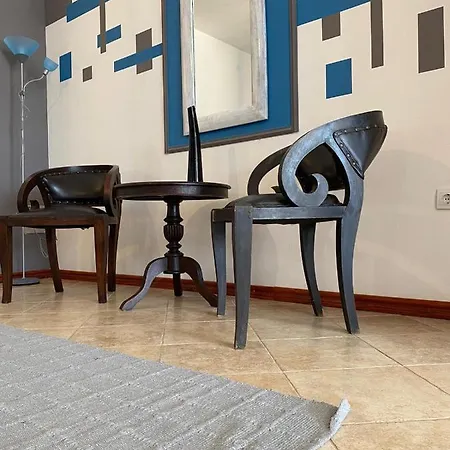 Guest house Metaxi Suits Budva