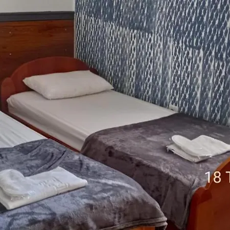 Metaxi Suits 3* Budva